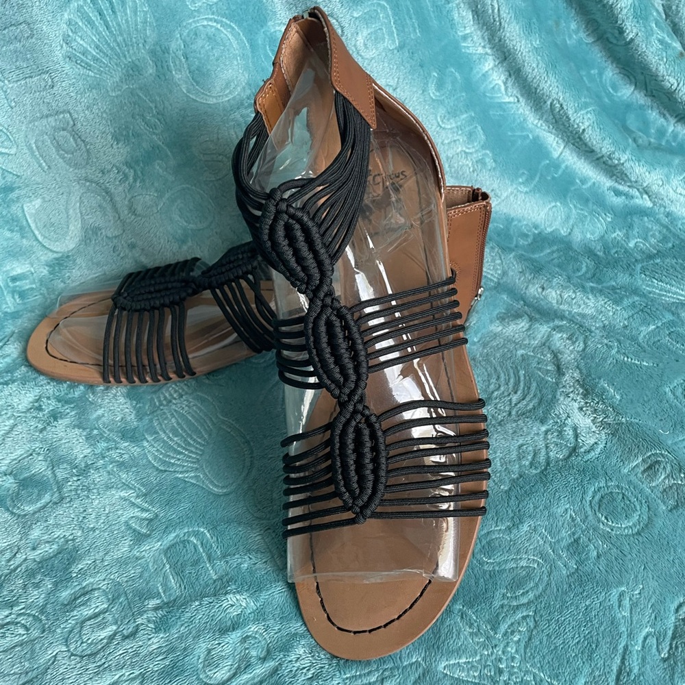Black sandals flat summer shoes size 10